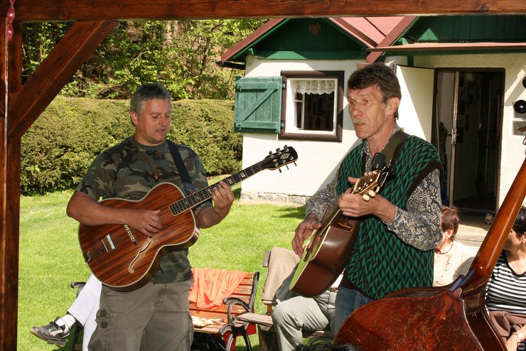 img00007.jpg