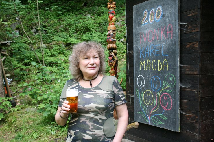 img00019.jpg