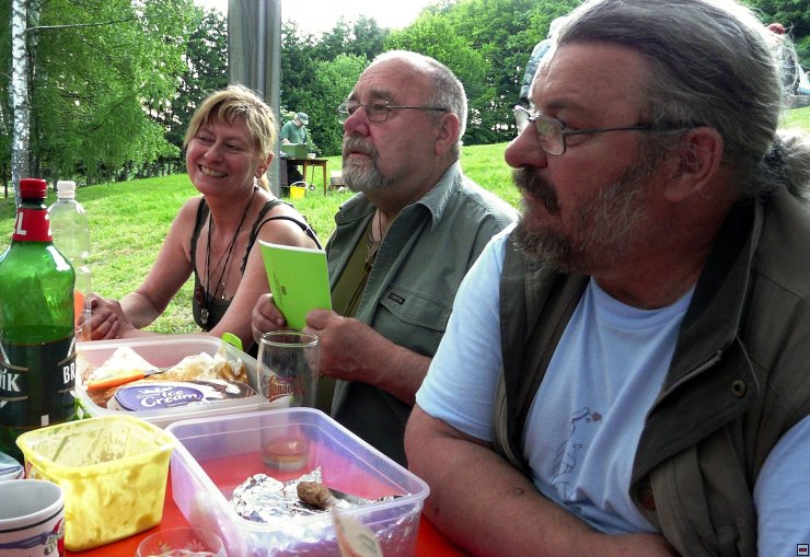img00037.jpg