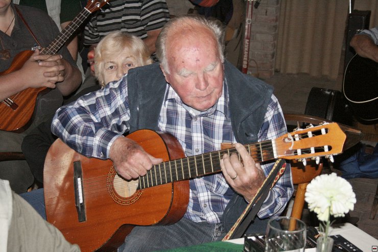 img00016.jpg