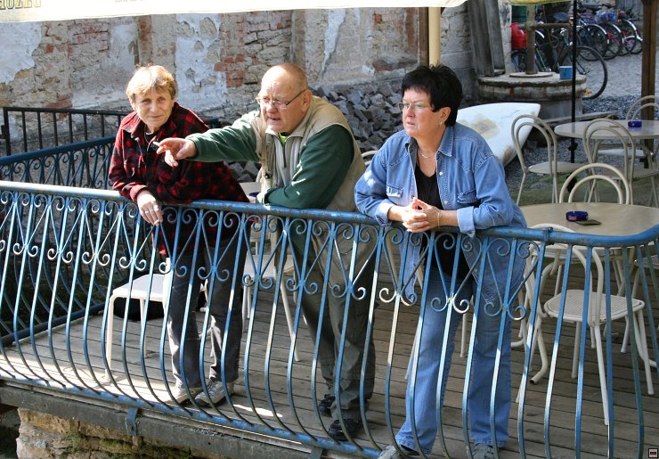 img00022.jpg