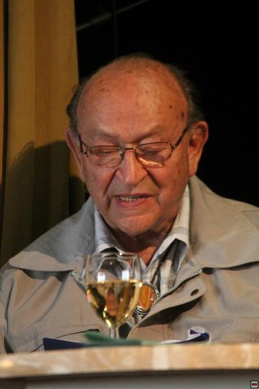 img00025.jpg