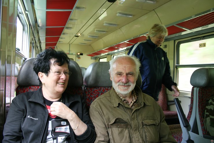 img00037.jpg