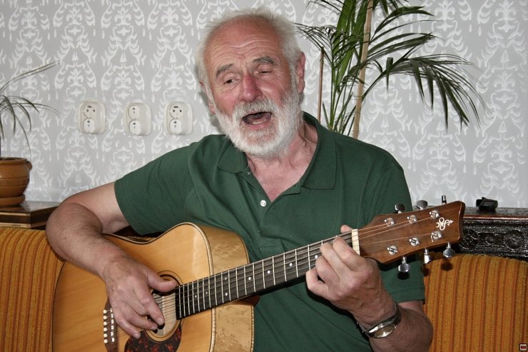 img00010.jpg