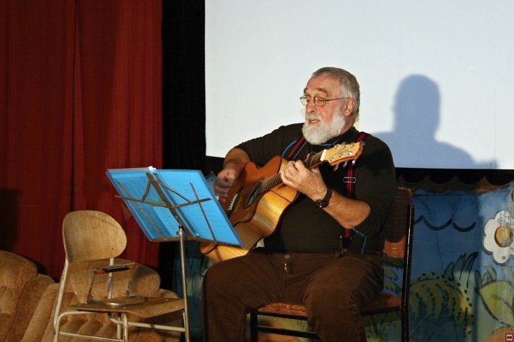 img00014.jpg