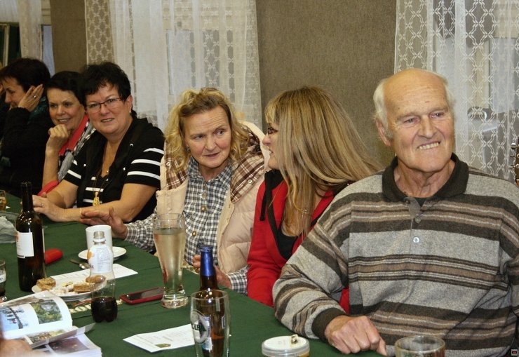 img00019.jpg