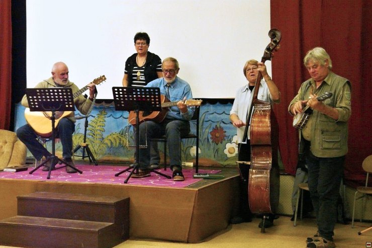img00040.jpg