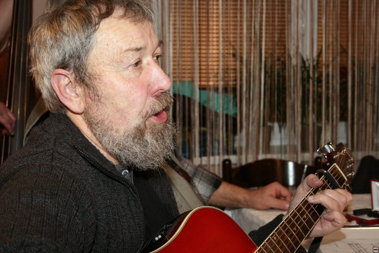 img00020.jpg