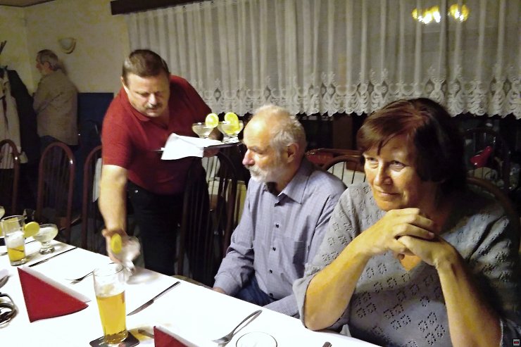 img00018.jpg