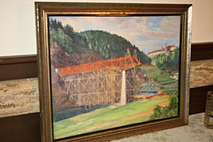 img00022.jpg