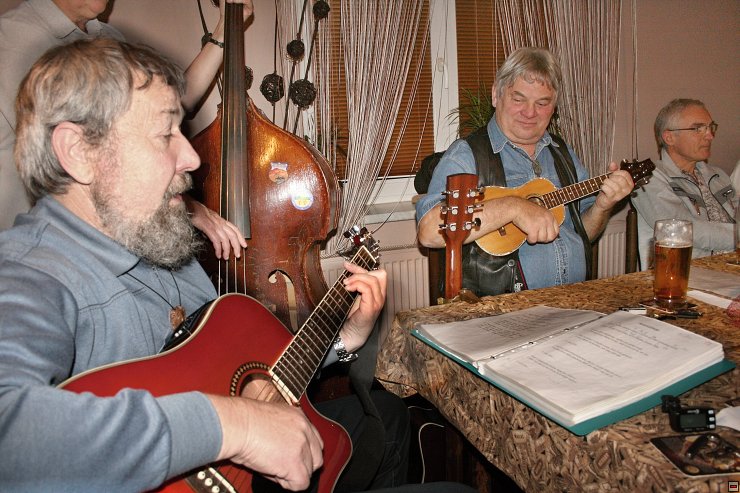 img00007.jpg