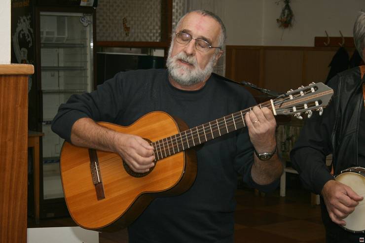 img00012.jpg