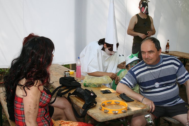 img00017.jpg