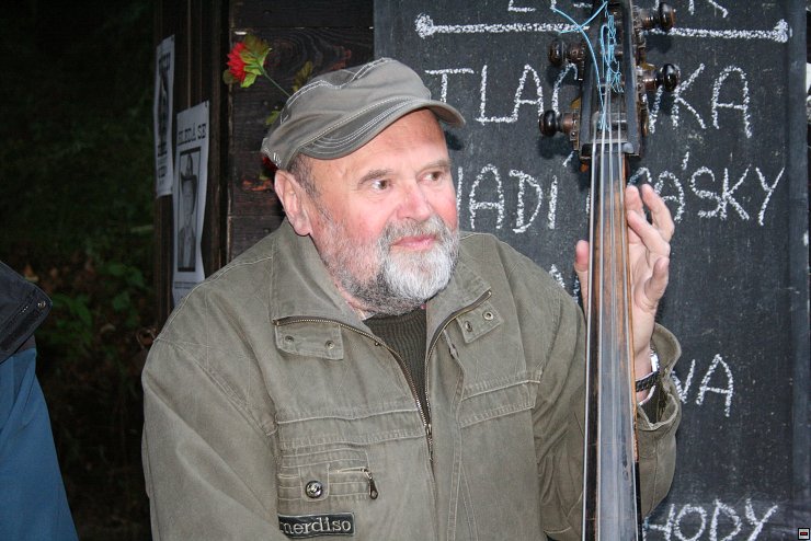 img00101.jpg