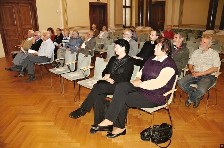 img00006.jpg