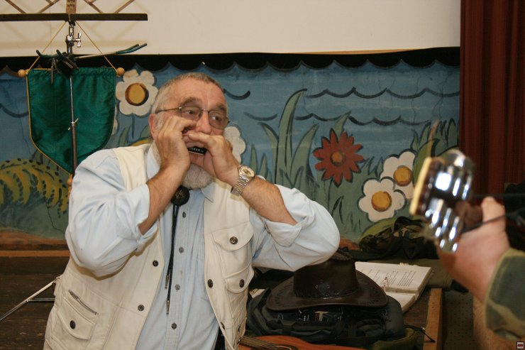 img00033.jpg