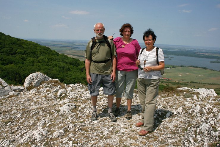img00022.jpg