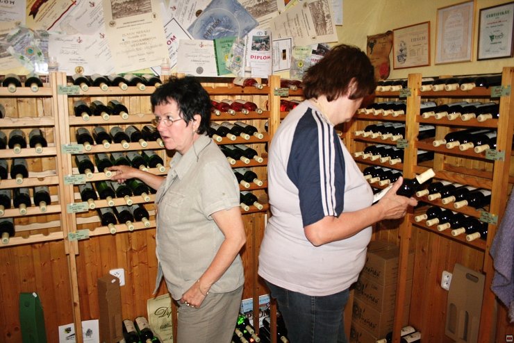 img00061.jpg