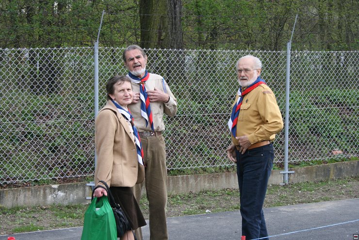 img00003.jpg