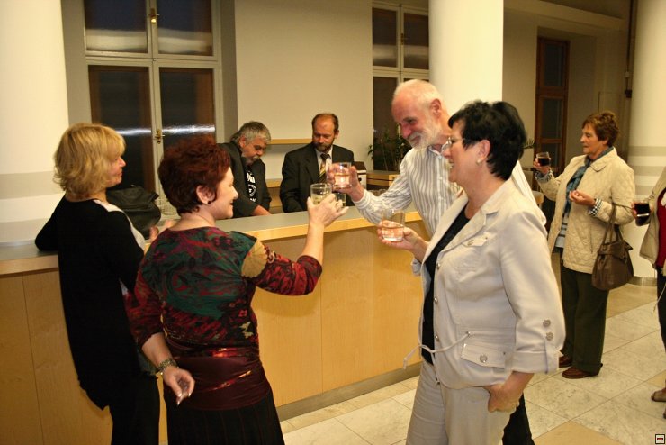 img00020.jpg
