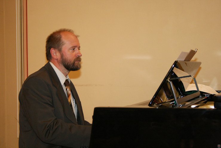 img00030.jpg